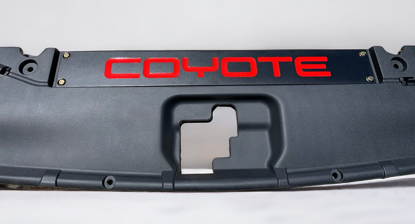 2015-2017 MUSTANG - RADIATOR COVER VANITY PLATE WITH POCKET LOGO COYOTE Black with Red