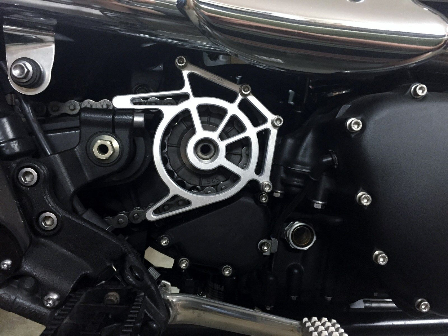 Triumph Speedmaster Bonneville Scrambler Thruxton Sprocket Cover TBW035