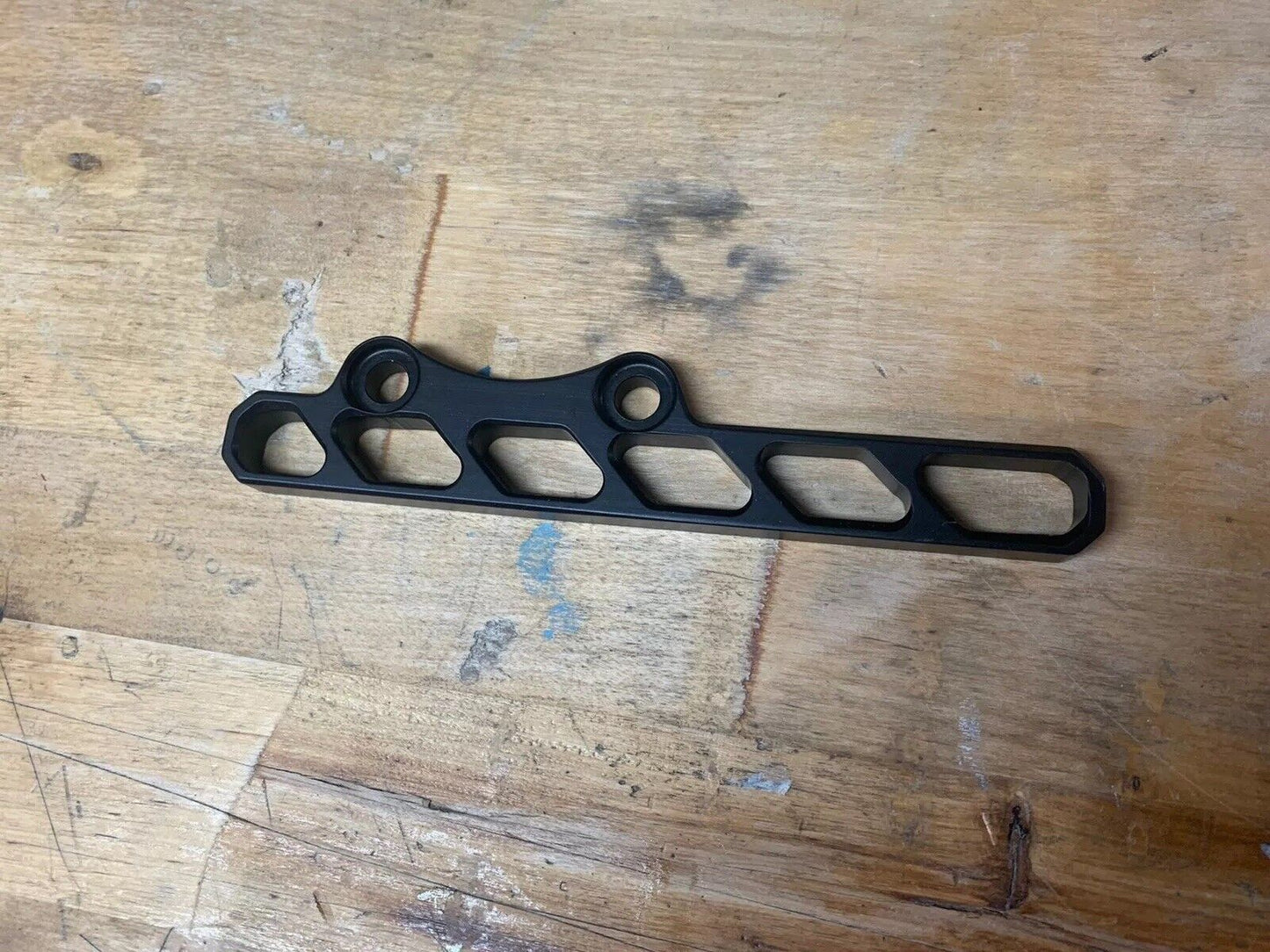 Triumph Speedmaster Bonneville Scrambler Thruxton Rear Brake Guard Black
