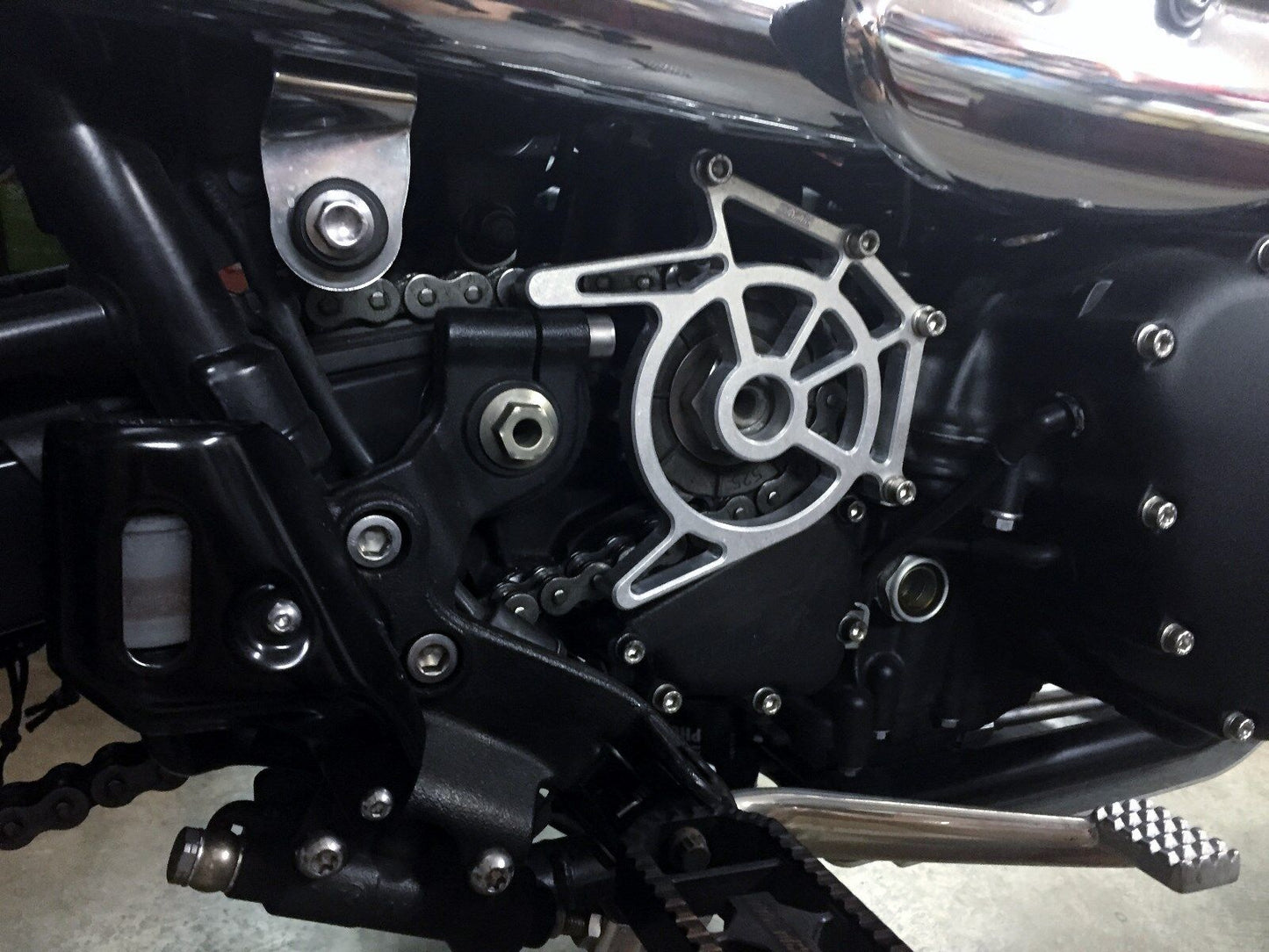 Triumph Speedmaster Bonneville Scrambler Thruxton Sprocket Cover TBW035