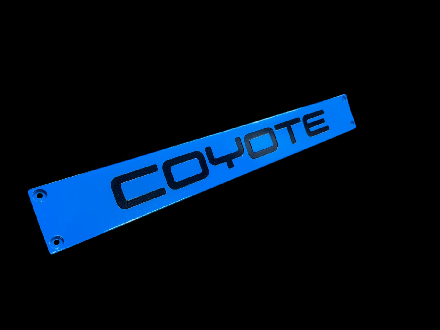 2015-2017 MUSTANG - RADIATOR COVER VANITY PLATE WITH POCKET LOGO COYOTE Black with Red