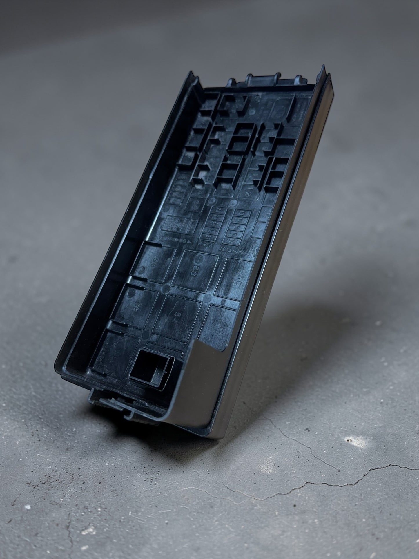 2010-2014 Ford Mustang Engine Bay Fuse Box Cover Lid