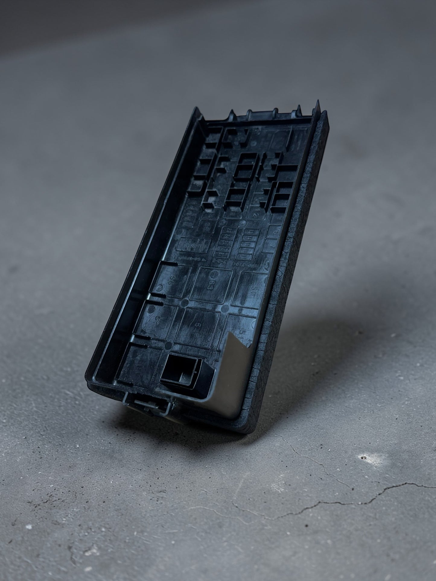 2010-2014 Ford Mustang Engine Bay Fuse Box Cover Lid